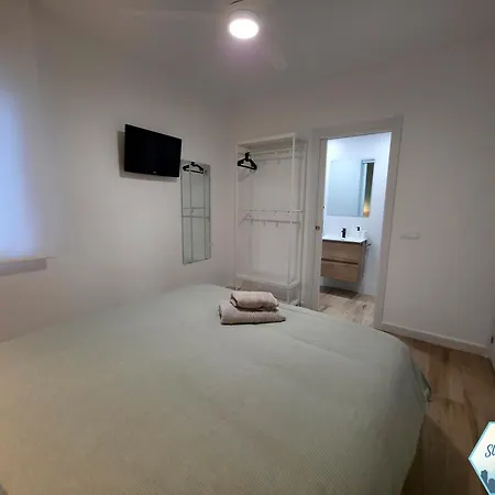 Sunny Churriana Apartment